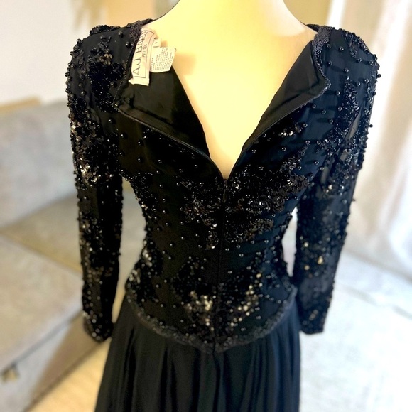 A.J. Bari Black Sequin Mini Dress✨ - Picture 14 of 16